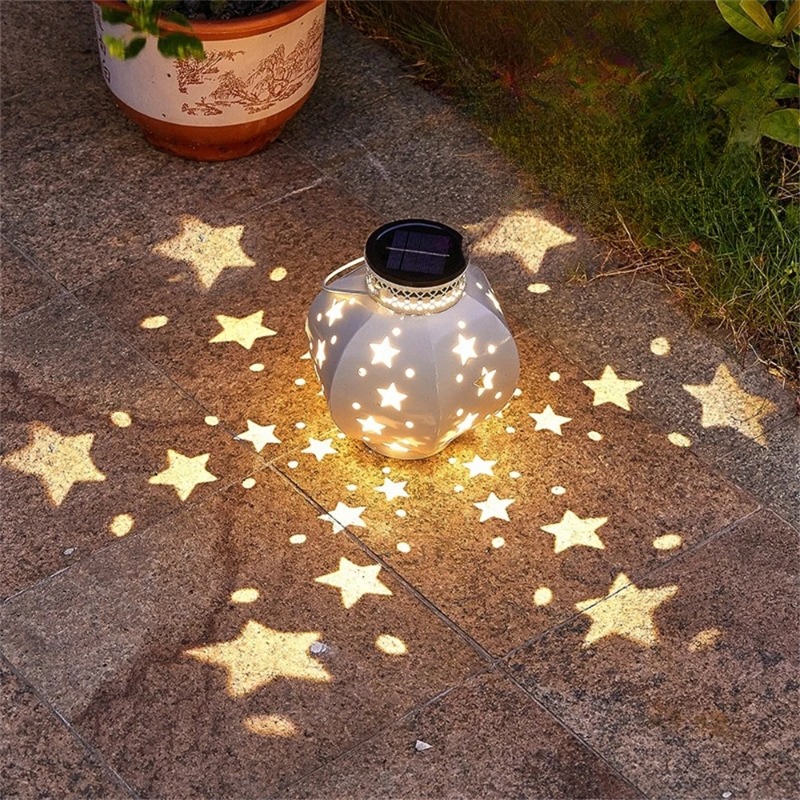 Outdoor Lighting Traditional - Lampada Proiettore Stellare da Giardino, Lanterne