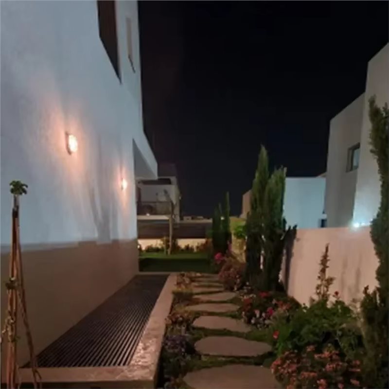 Lampada da Soffitto BAAJ E27 V - Outdoor Lighting Under Roof recensione e prezzo